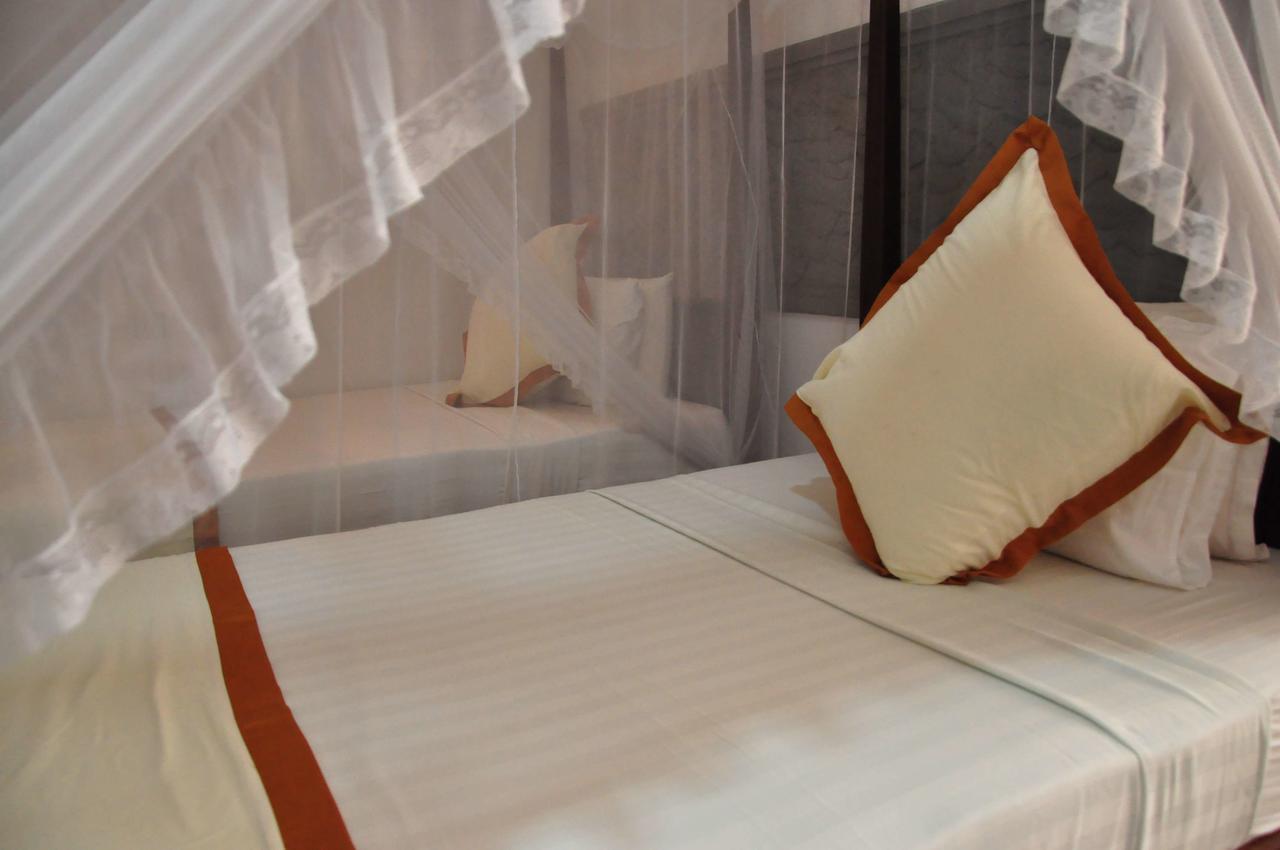 Wh Beach Resort Weligama Eksteriør bilde