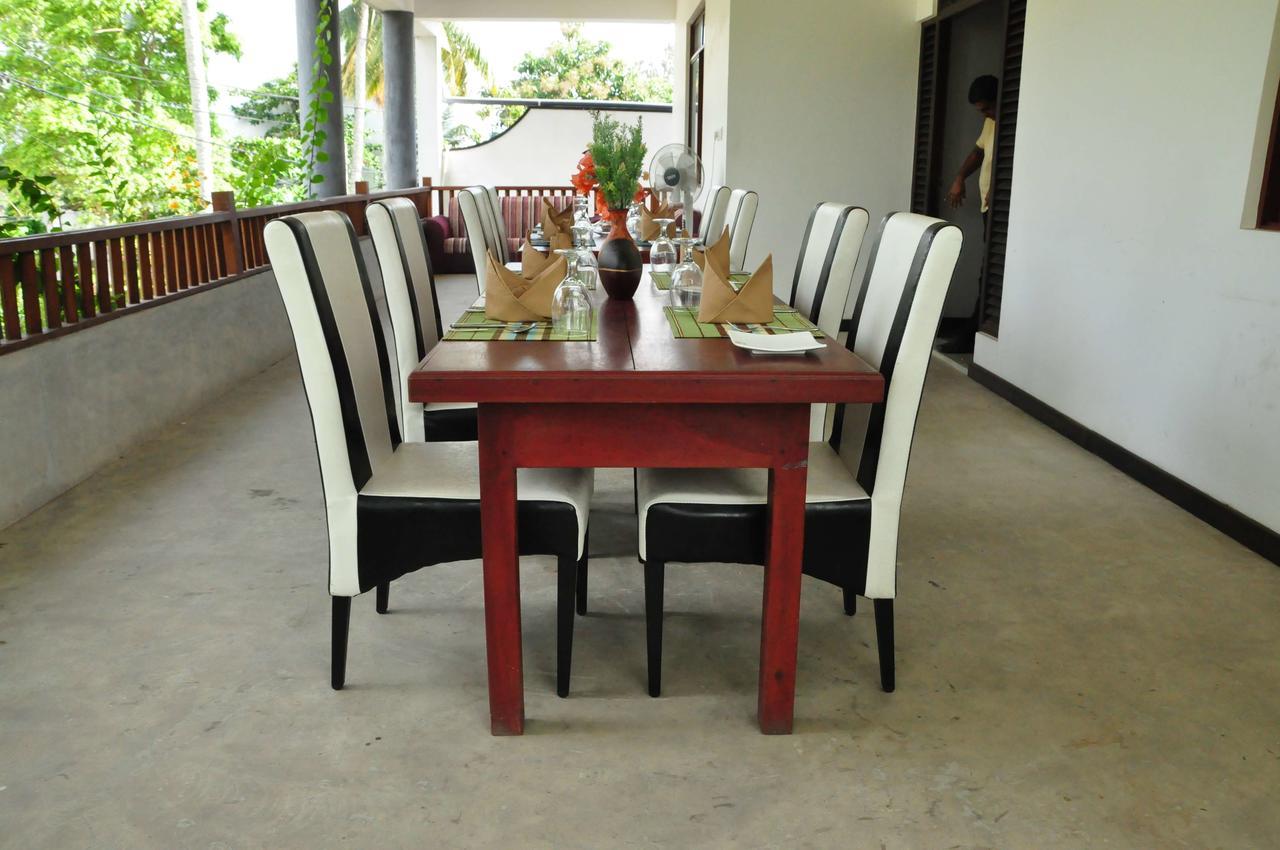 Wh Beach Resort Weligama Eksteriør bilde