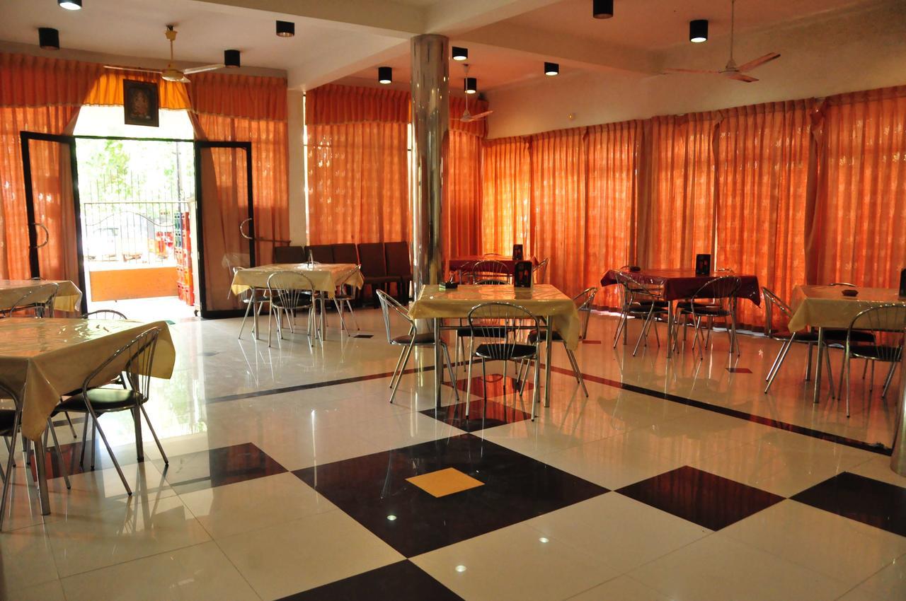 Wh Beach Resort Weligama Eksteriør bilde