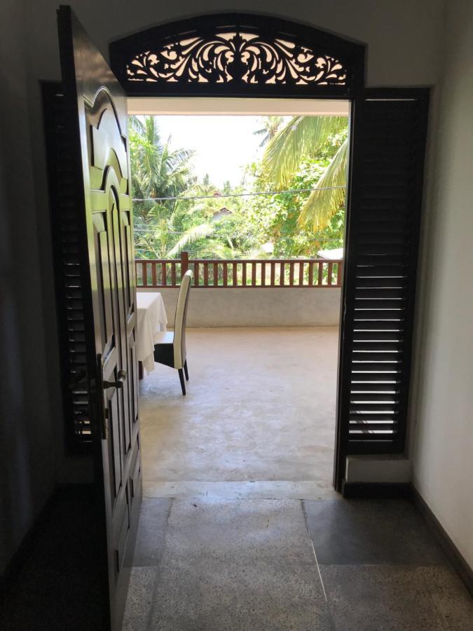 Wh Beach Resort Weligama Eksteriør bilde