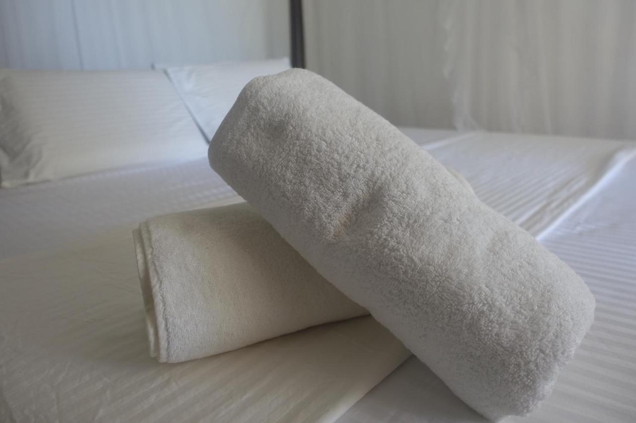 Wh Beach Resort Weligama Eksteriør bilde