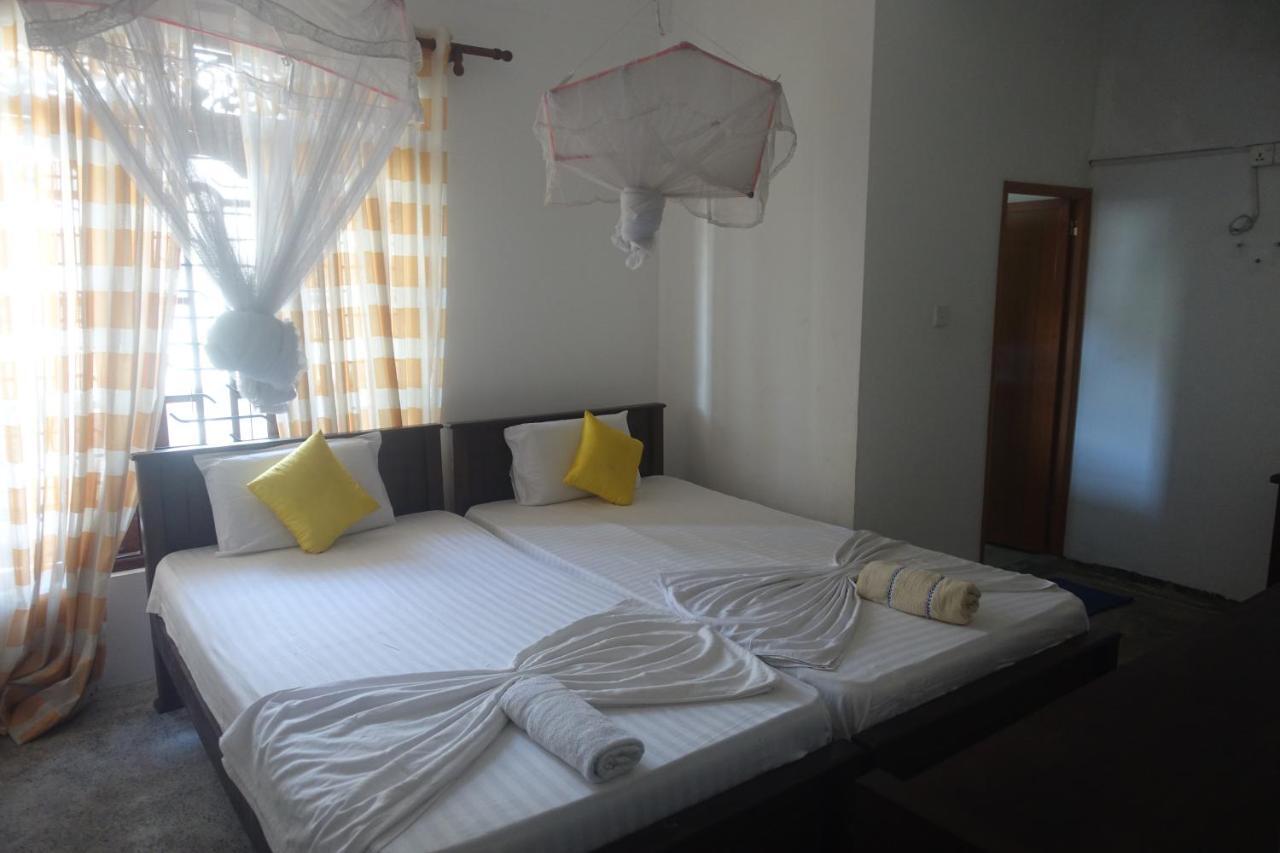 Wh Beach Resort Weligama Eksteriør bilde