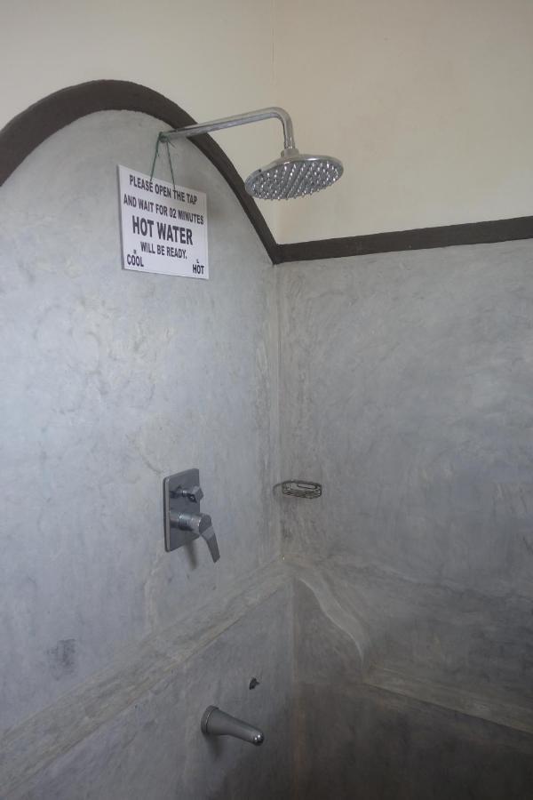 Wh Beach Resort Weligama Eksteriør bilde