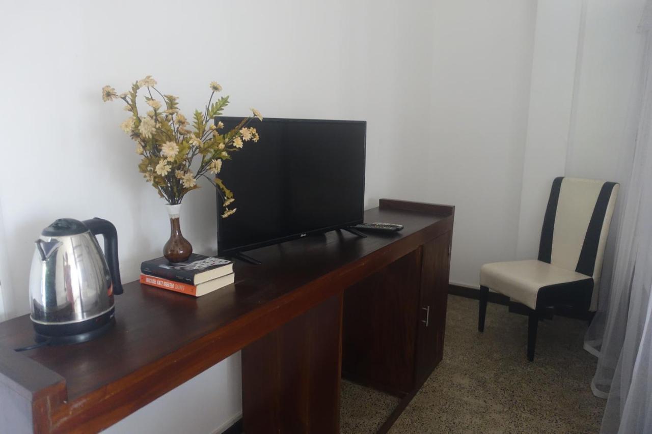 Wh Beach Resort Weligama Eksteriør bilde