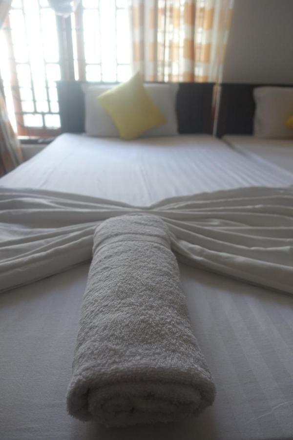 Wh Beach Resort Weligama Eksteriør bilde